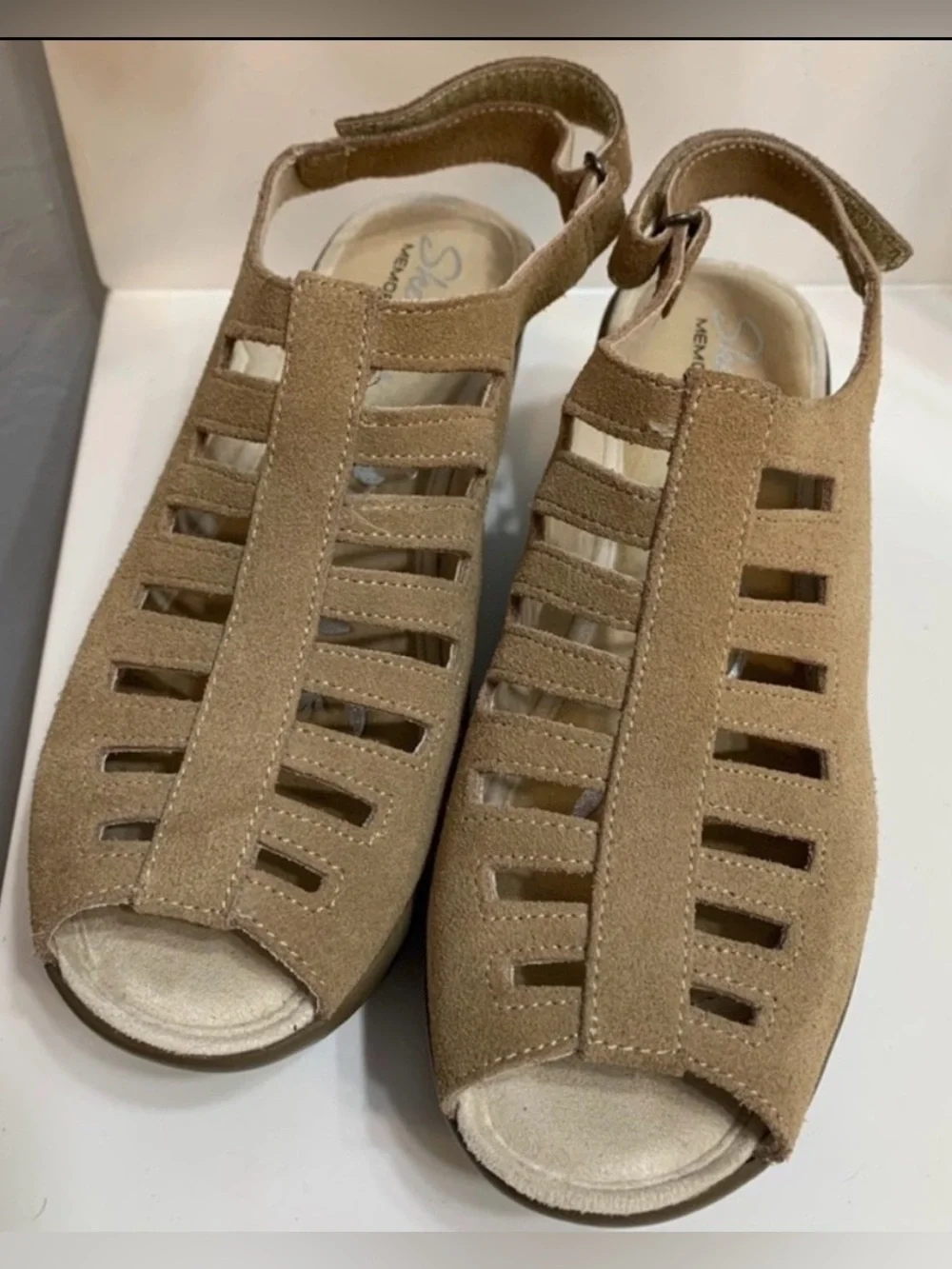 Skechers Parallel-Trapezoid Wedge Sandal